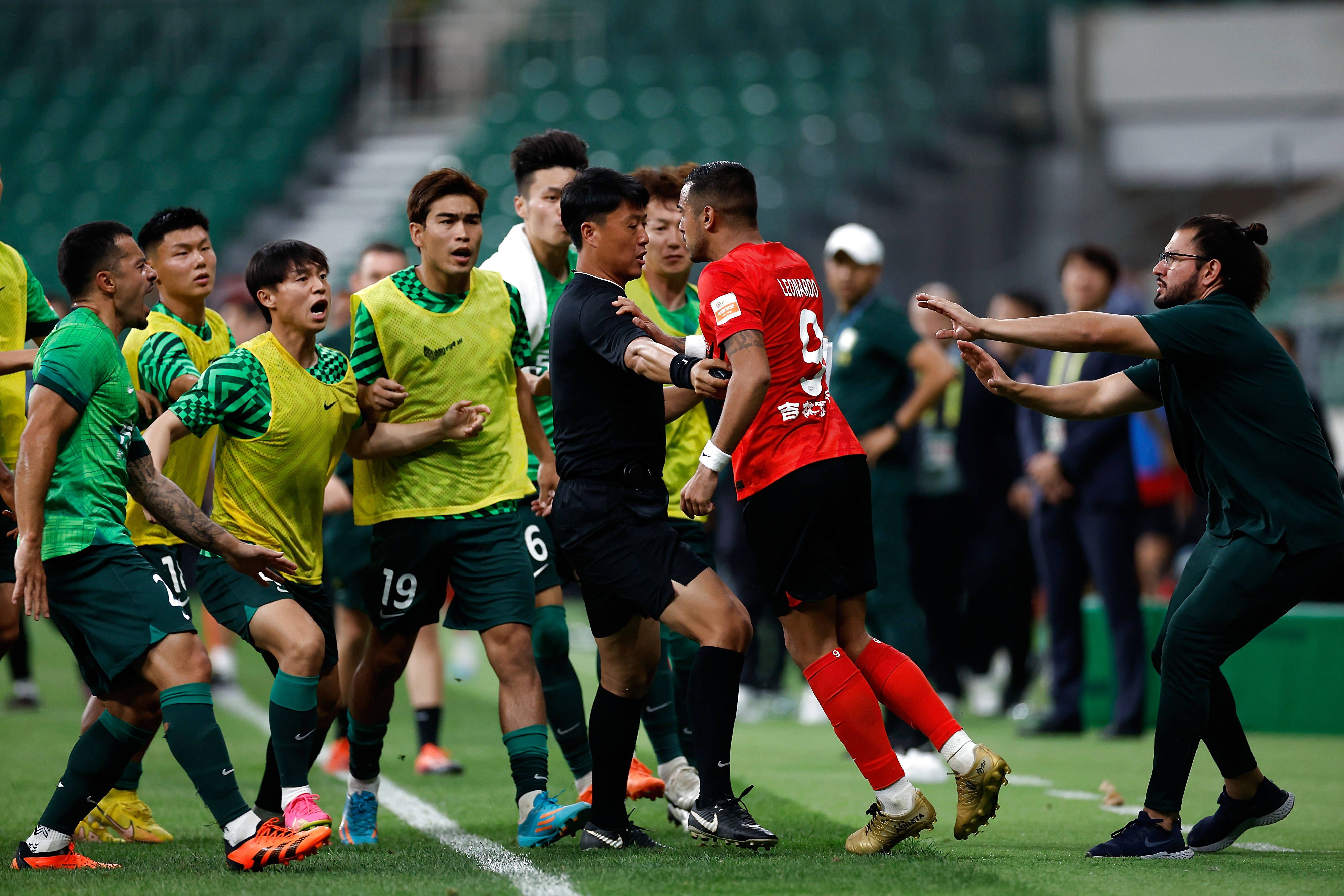 AC米兰1-1亚特兰大。